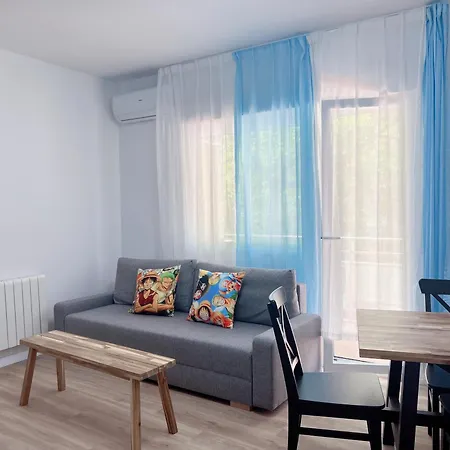 One Piece Apartamento Con Patio Alcobendas Extérieur photo